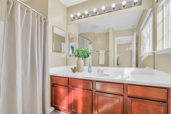 $294,000 | 551 South Jade Lane, Unit 551, Round Lake, IL 60073
