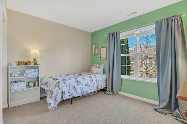 $294,000 | 551 South Jade Lane, Unit 551, Round Lake, IL 60073
