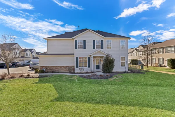 $294,000 | 551 South Jade Lane, Unit 551, Round Lake, IL 60073