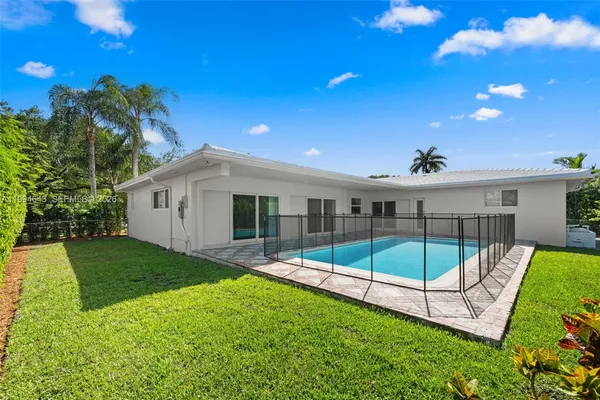 $11,500 | 1115 Hardee Road, Coral Gables, FL 33146