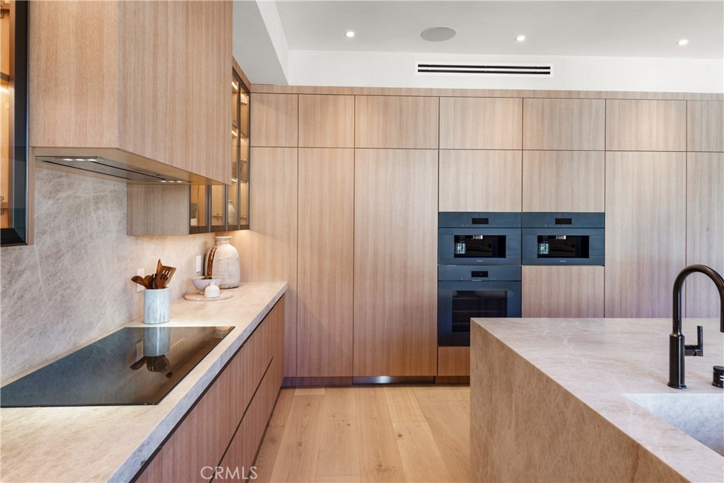 4314 Teesdale Avenue Studio City, CA 91604 - Photo 15 of 47