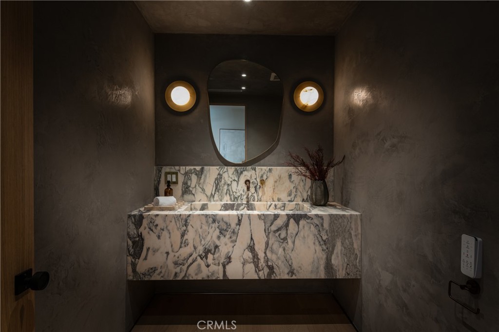 4314 Teesdale Avenue Studio City, CA 91604 - Photo 20 of 47