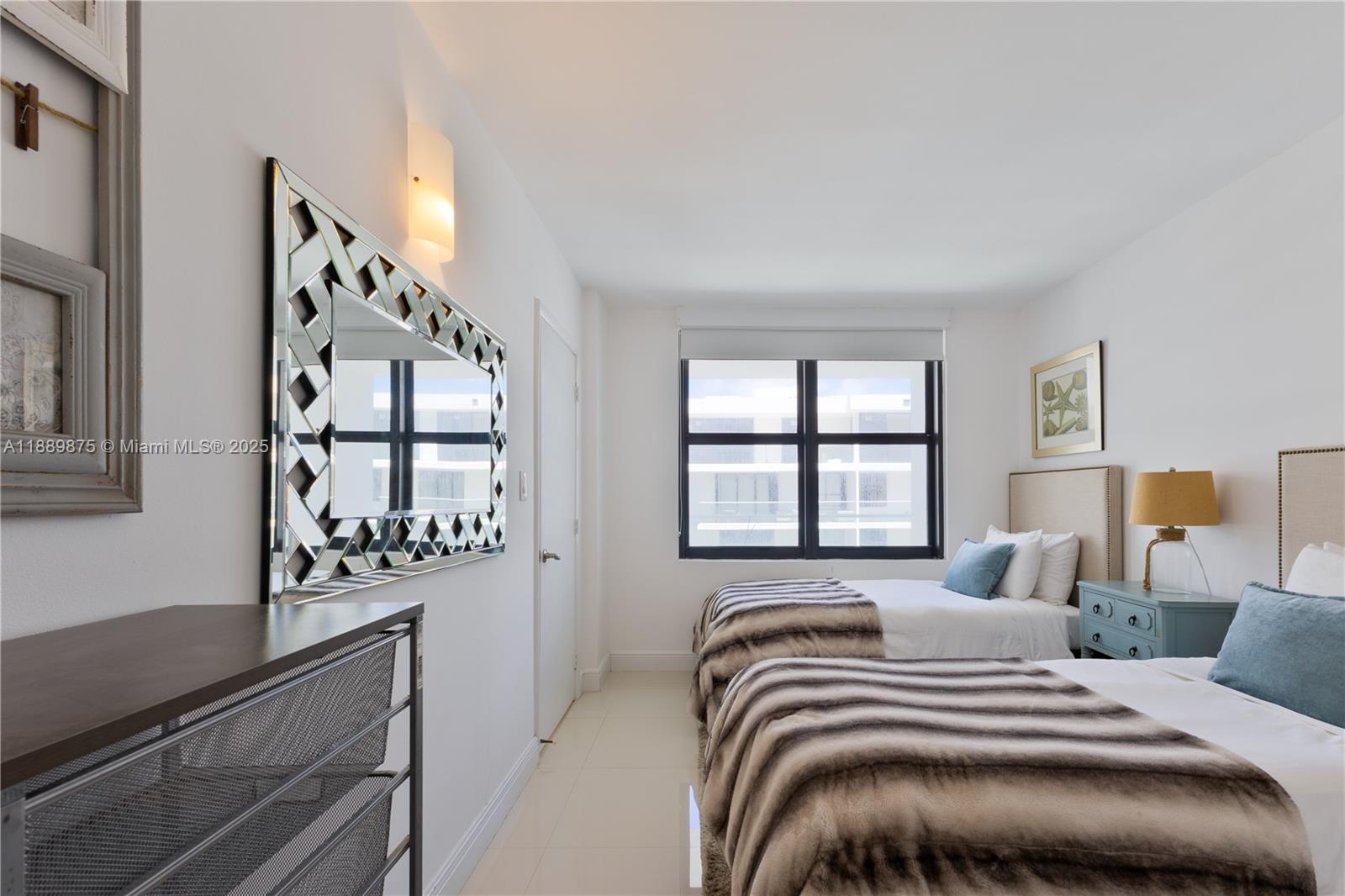 9801 Collins Avenue, Unit 20V Bal Harbour, FL 33154 - Photo 12 of 22