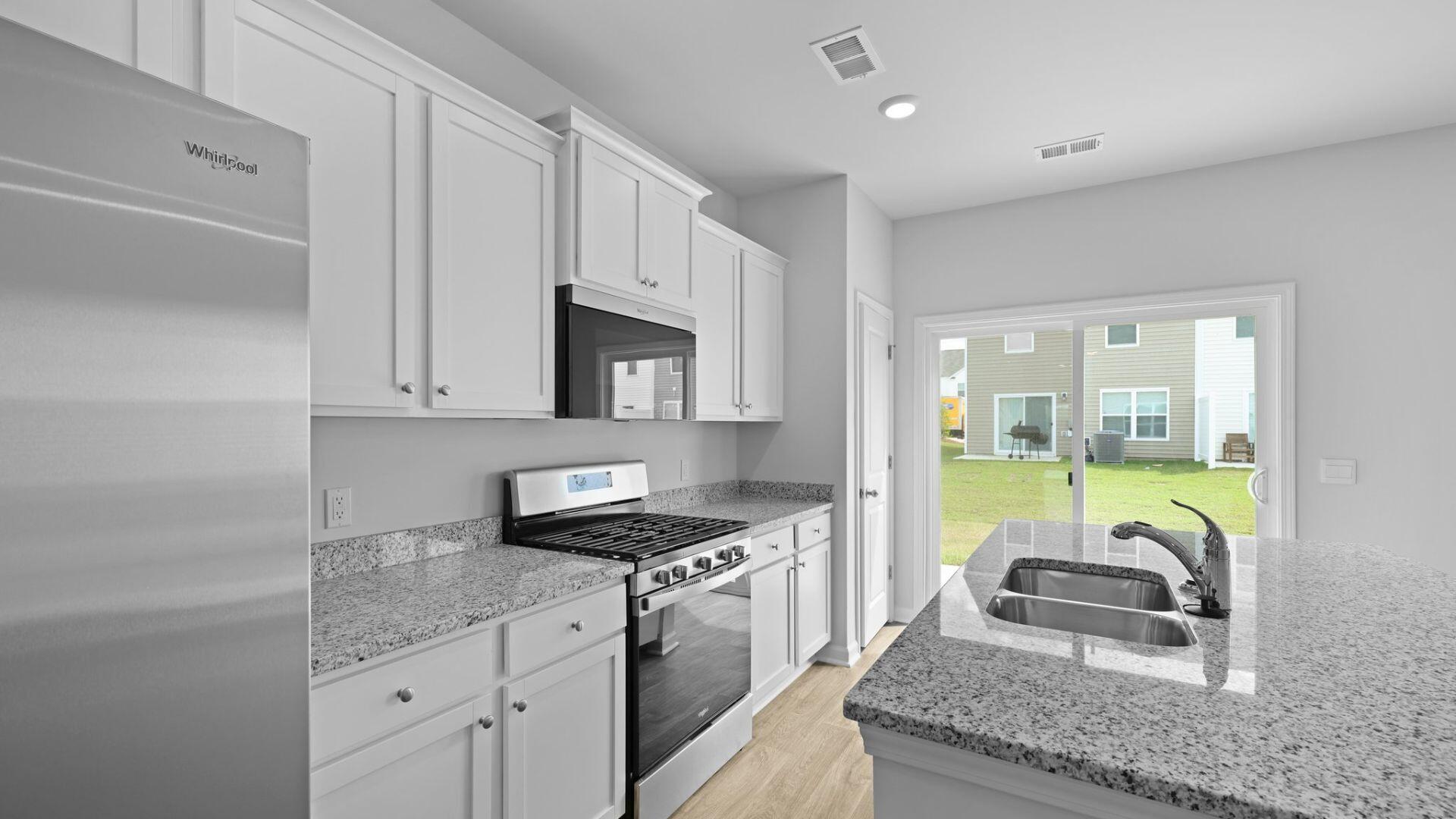146 Yarrow Way Moncks Corner, SC 29461 - Photo 10 of 49 19-web-or-mls-550A2934