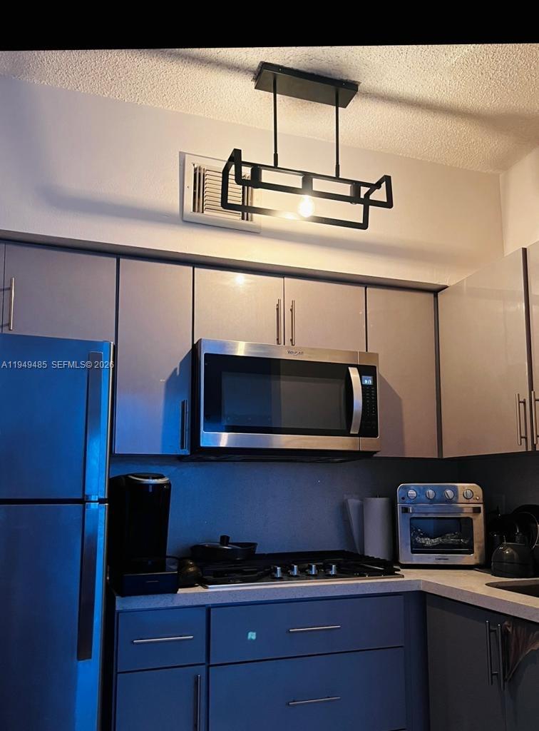 1320 Drexel Avenue, Unit 201 Miami Beach, FL 33139 - Photo 5 of 6