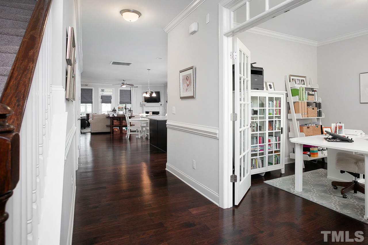 808 Chapanoke Road Raleigh, NC 27603 - Photo 3 of 22