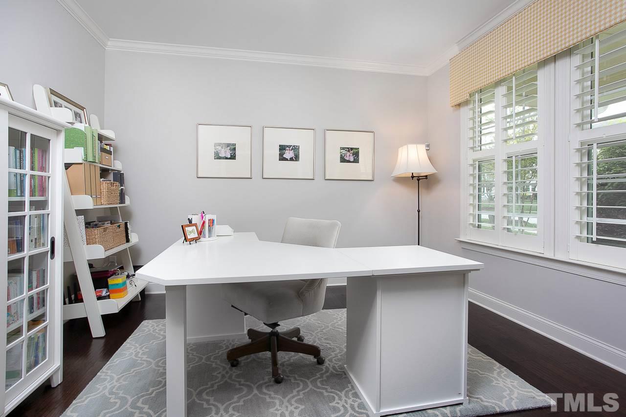 808 Chapanoke Road Raleigh, NC 27603 - Photo 4 of 22