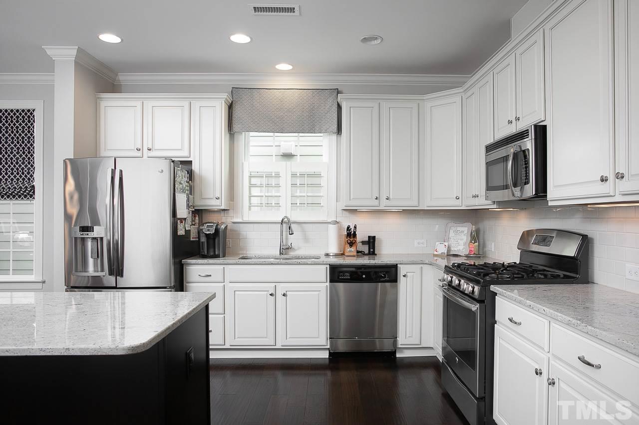 808 Chapanoke Road Raleigh, NC 27603 - Photo 5 of 22