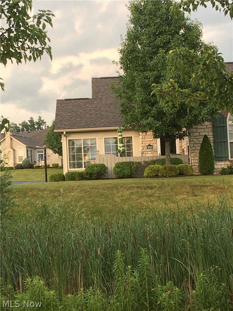 9151 Springfield Road, Unit 104 Youngstown, OH 44514 - Photo 1 of 15 Gallery Image 1