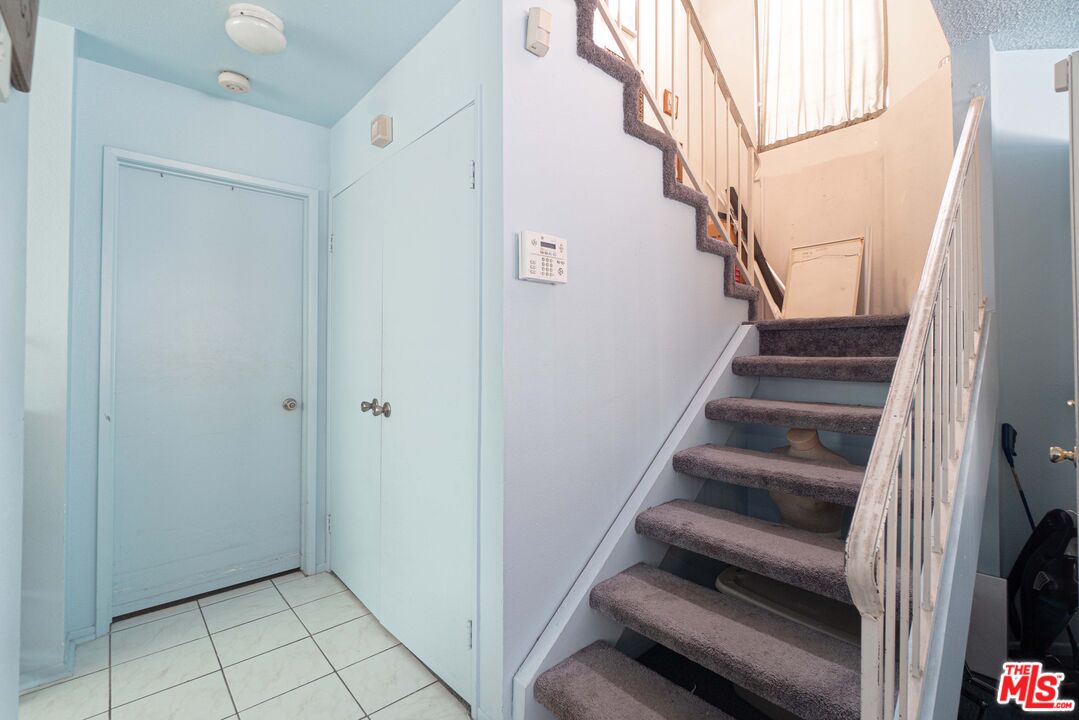724 Anzac Circle Compton, CA 90220 - Photo 9 of 16 a view of entryway