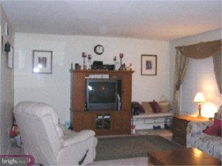 18 Huron Drive Sinking Spring, PA 19608 - Photo 4 of 5
