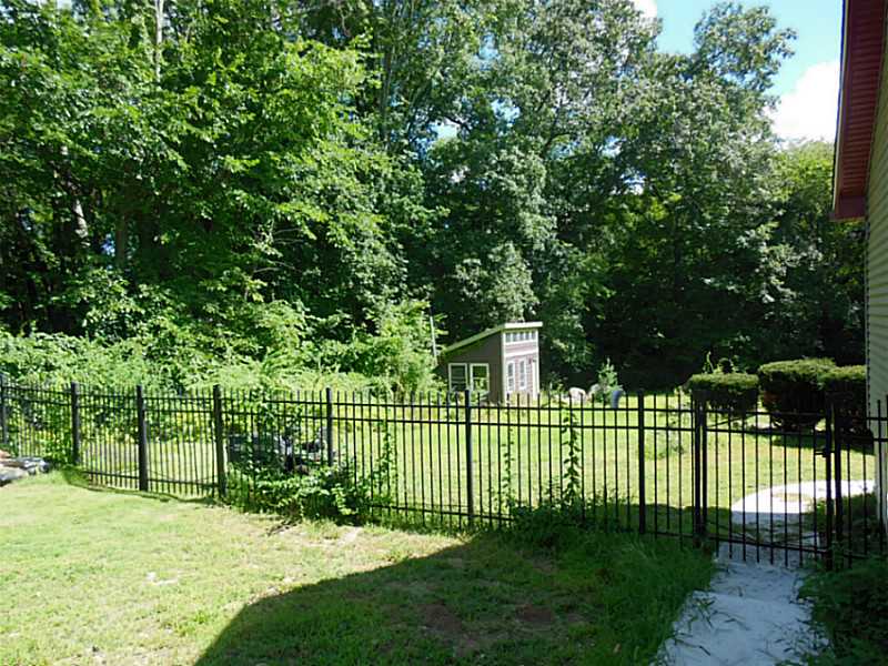 685 Seven Mile Road Cranston, RI 02823 - Photo 3 of 20 Exterior Front.