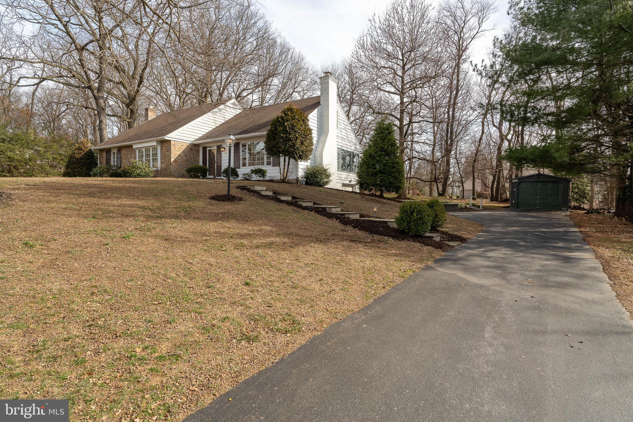 829 Hillaire Road Lancaster, PA 17601 - Photo 4 of 51 Gallery Image 4