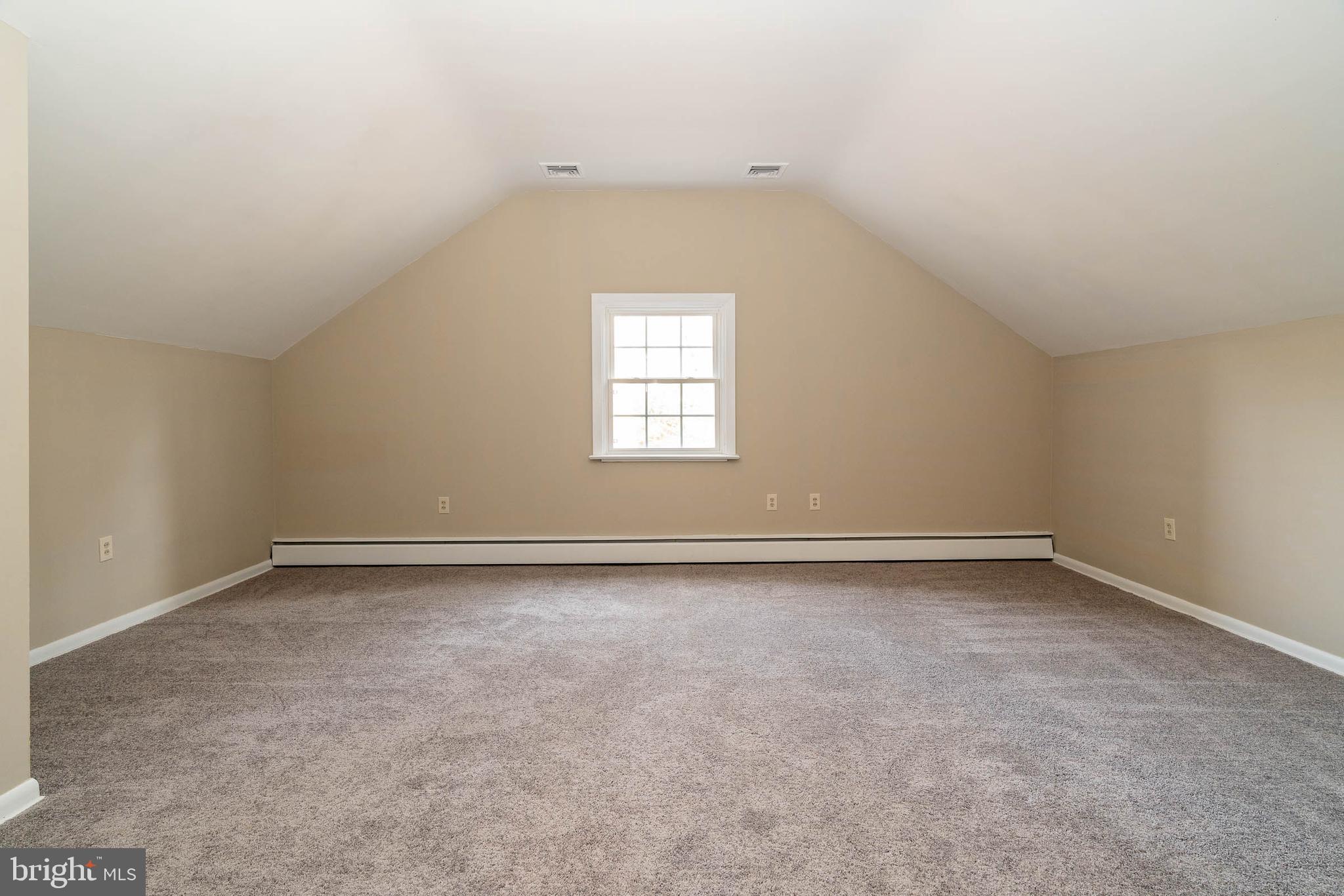 829 Hillaire Road Lancaster, PA 17601 - Photo 36 of 51 Gallery Image 36