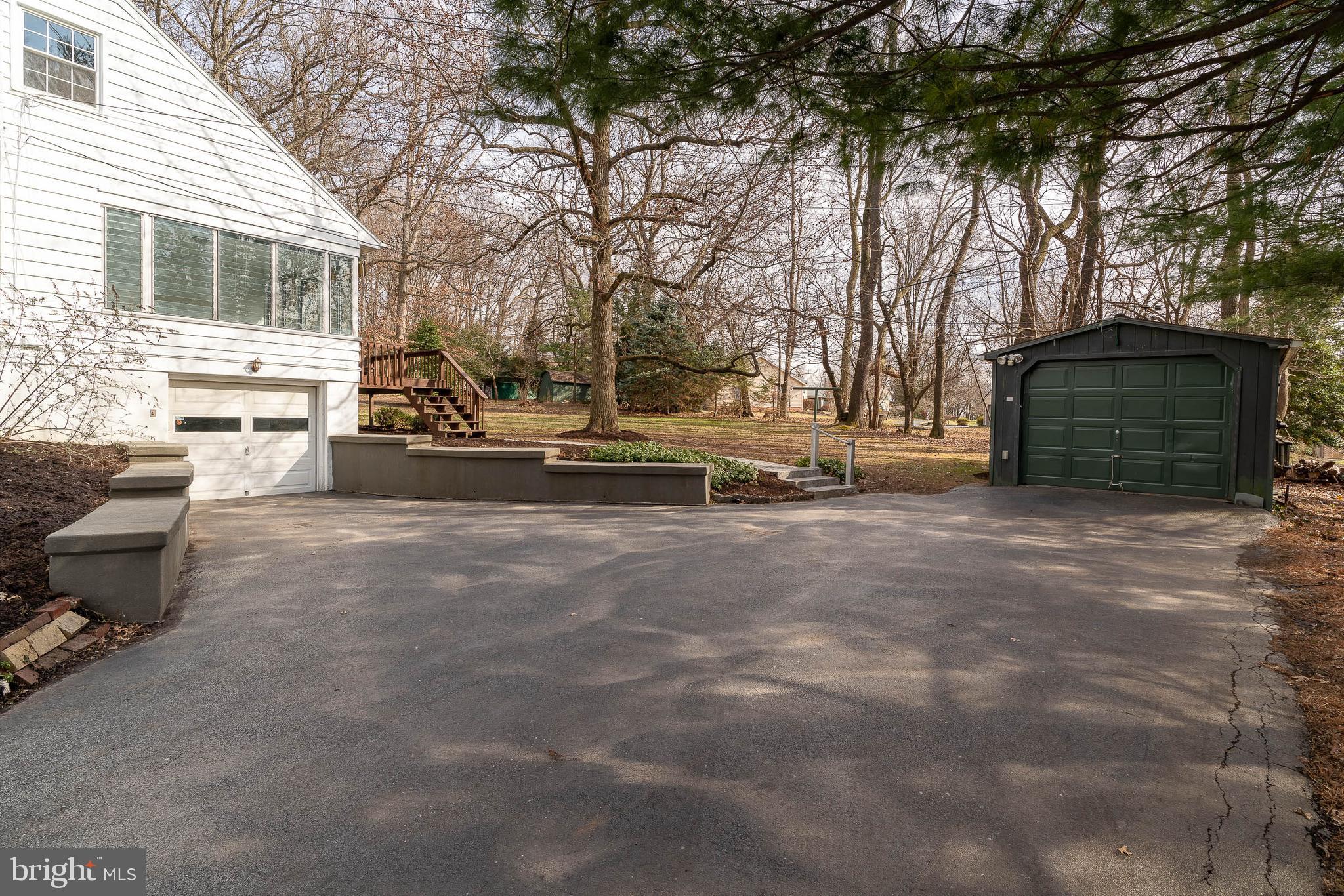 829 Hillaire Road Lancaster, PA 17601 - Photo 5 of 51 Gallery Image 5