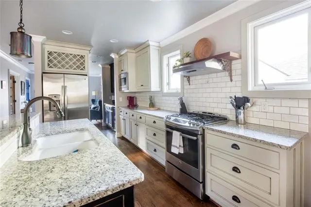 $6,000 | 2330 1st Avenue Northeast, Atlanta, GA 30317