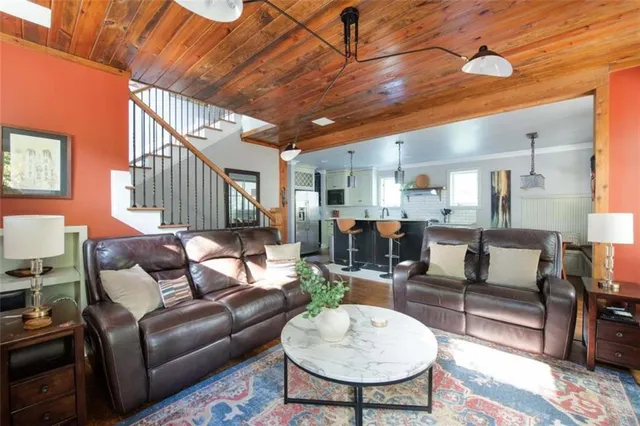 $6,000 | 2330 1st Avenue Northeast, Atlanta, GA 30317