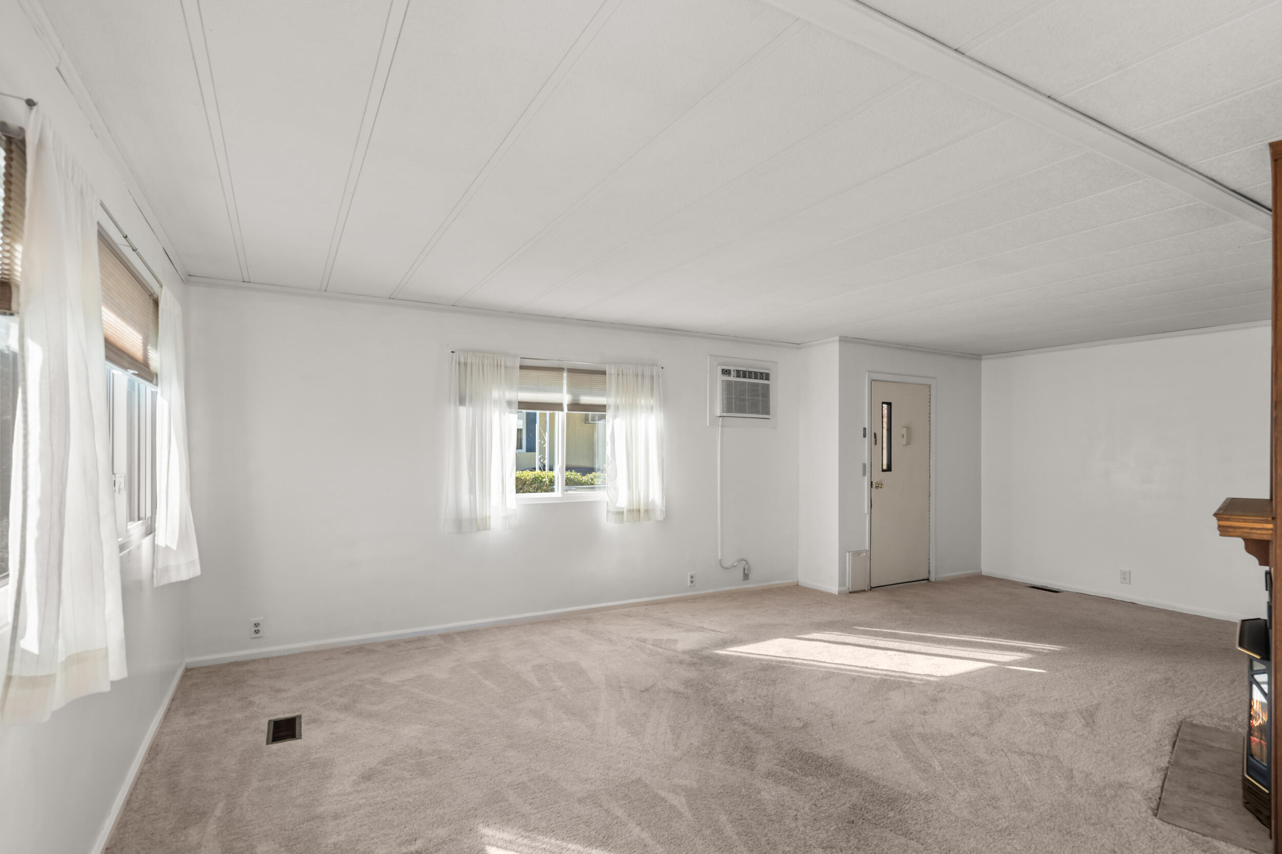 355 Colver Road, Unit 27 Talent, OR 97540 - Photo 10 of 25 18_ 355 colver rd, talent, or 97540-18