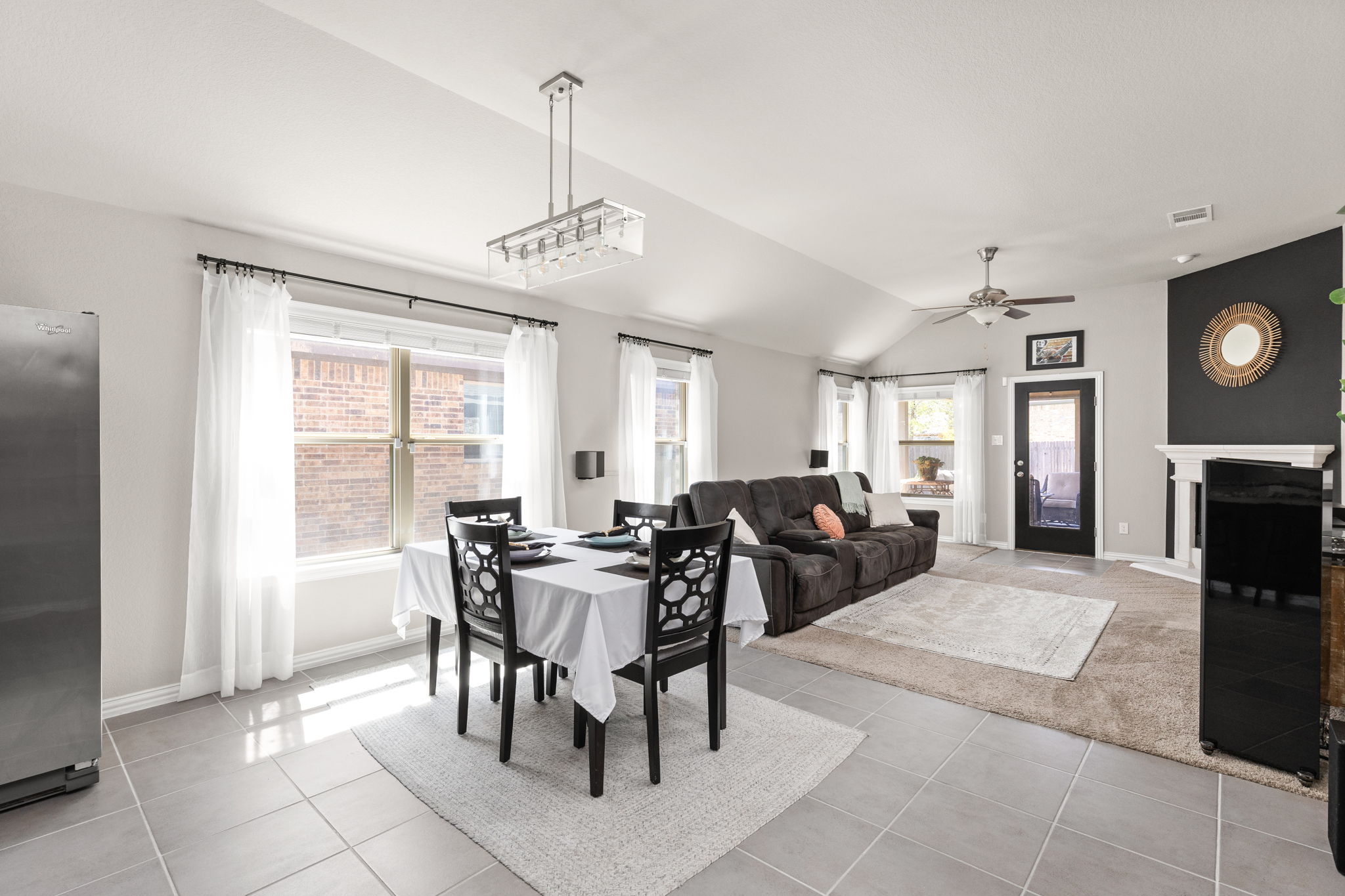 21312 Windmill Ranch Avenue Pflugerville, TX 78660 - Photo 11 of 33