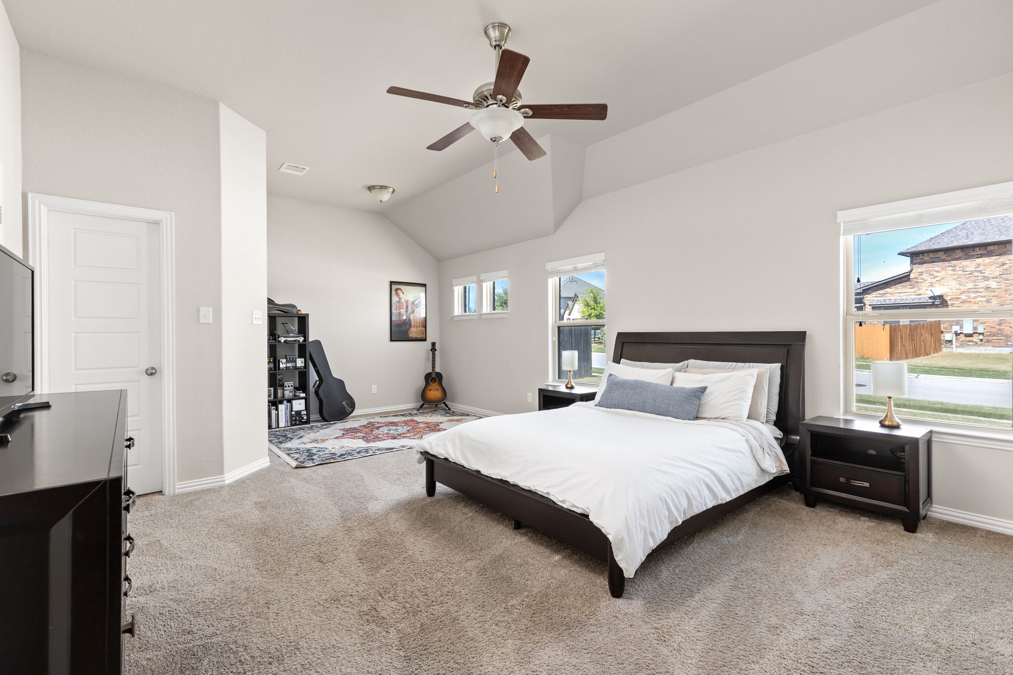 21312 Windmill Ranch Avenue Pflugerville, TX 78660 - Photo 14 of 33