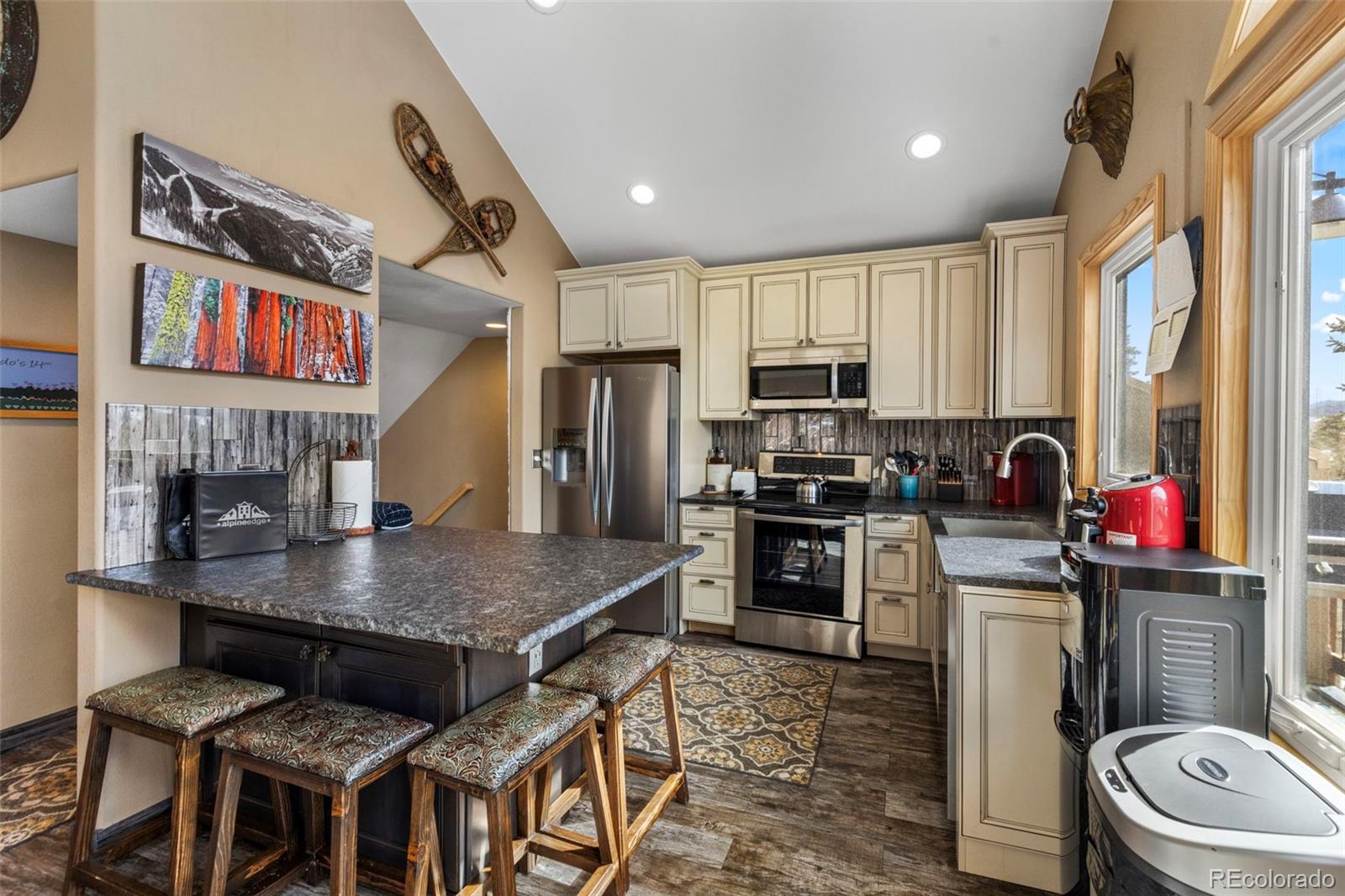 14 Larson Lane, Unit B Frisco, CO 80443 - Photo 8 of 39