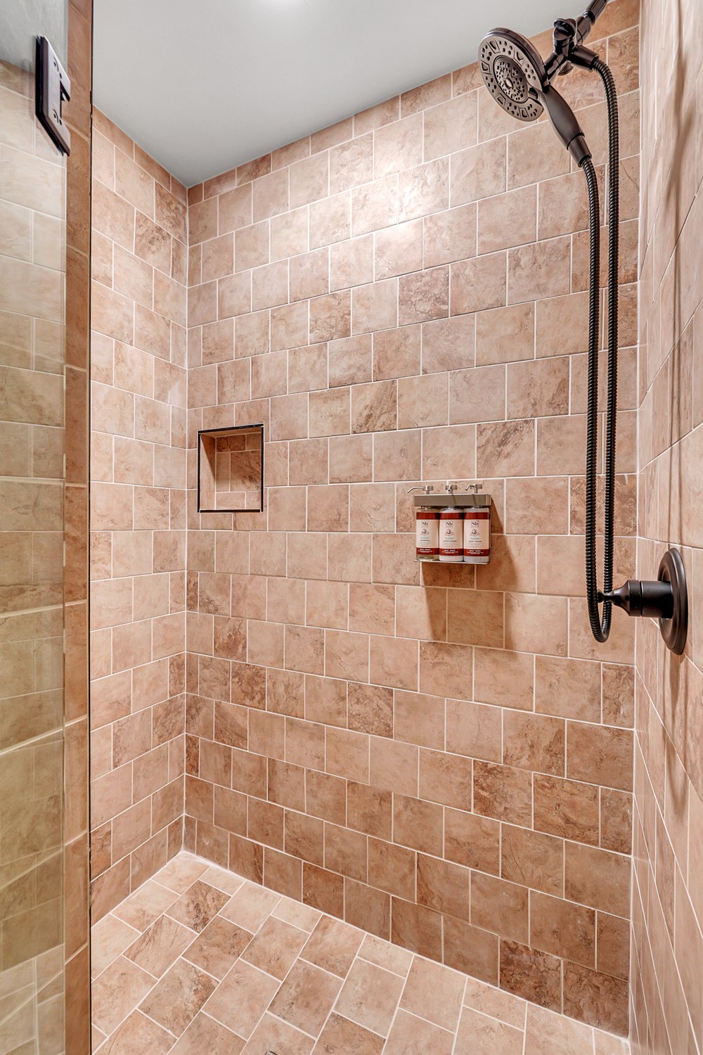 8265 Guthrie Road Cross Plains, TN 37049 - Photo 62 of 83 a bathroom with a shower