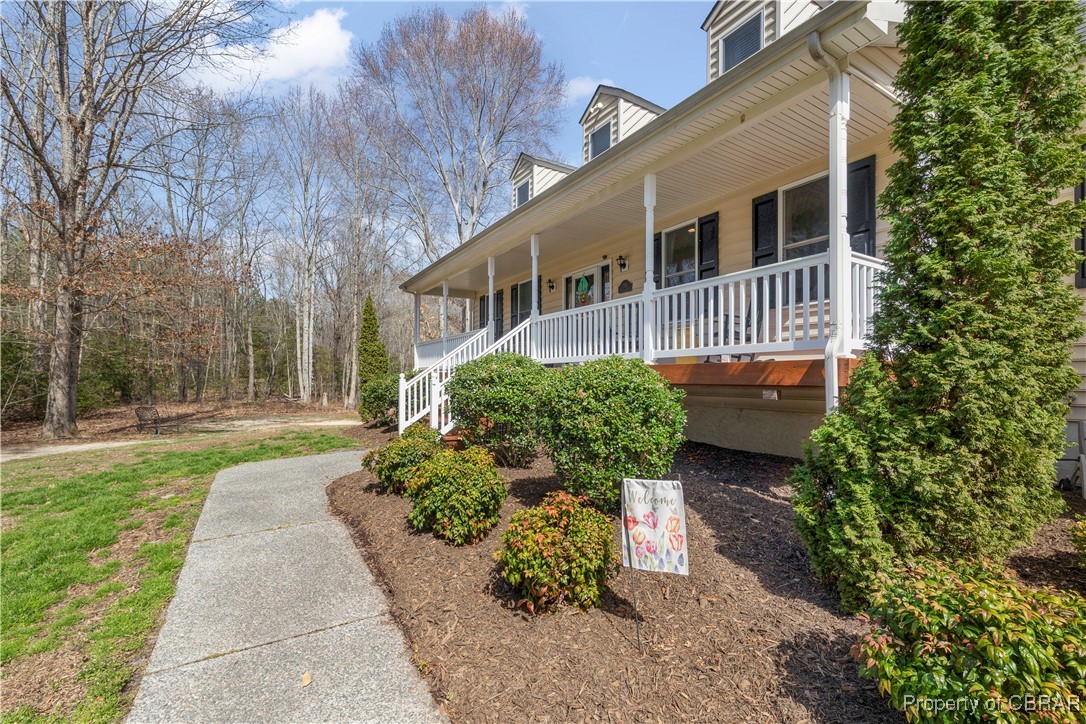 774 Ryefield Road Mattaponi, VA 23110 - Photo 4 of 50