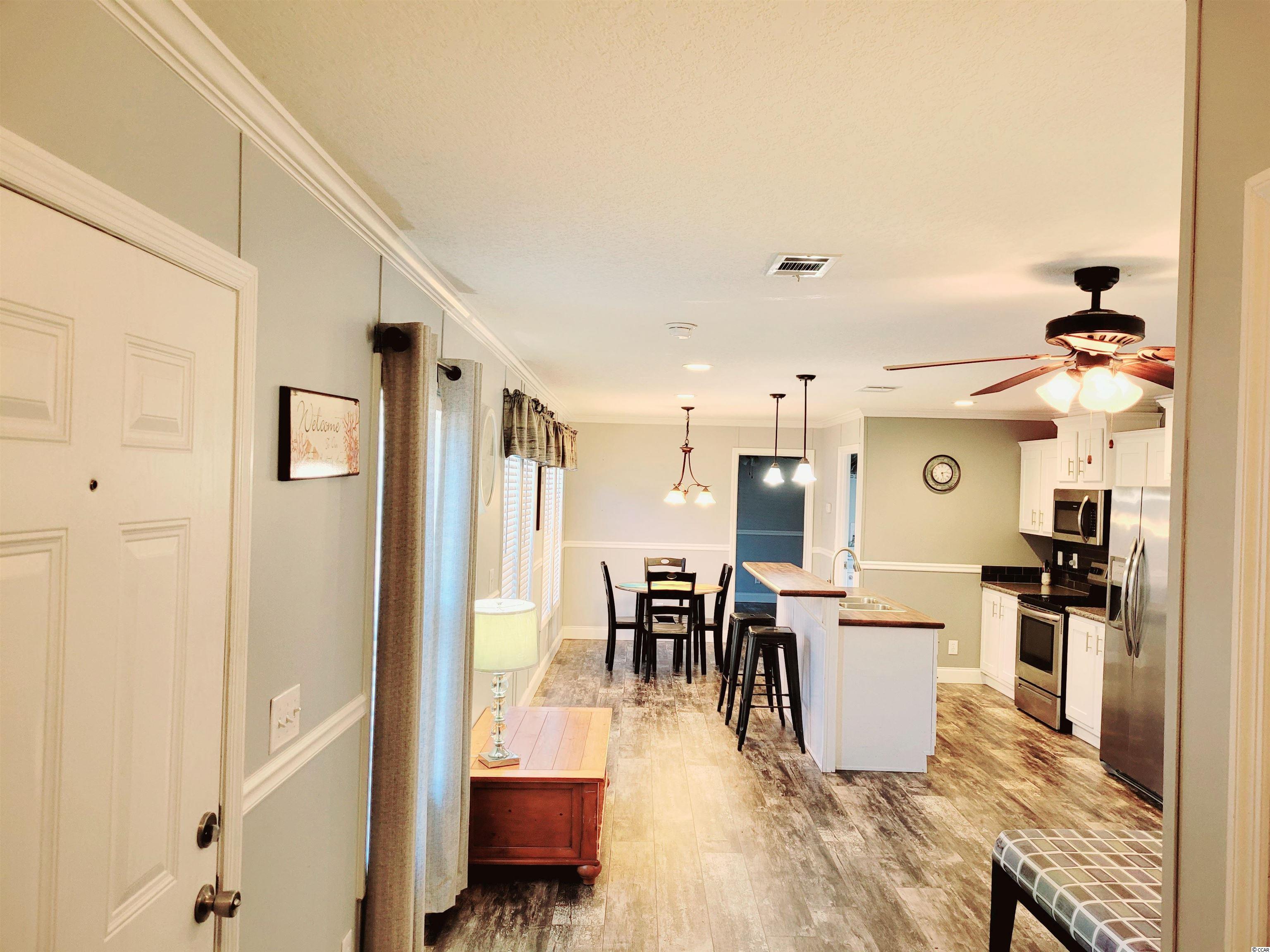 40 Islander Court Murrells Inlet, SC 29576 - Photo 3 of 32