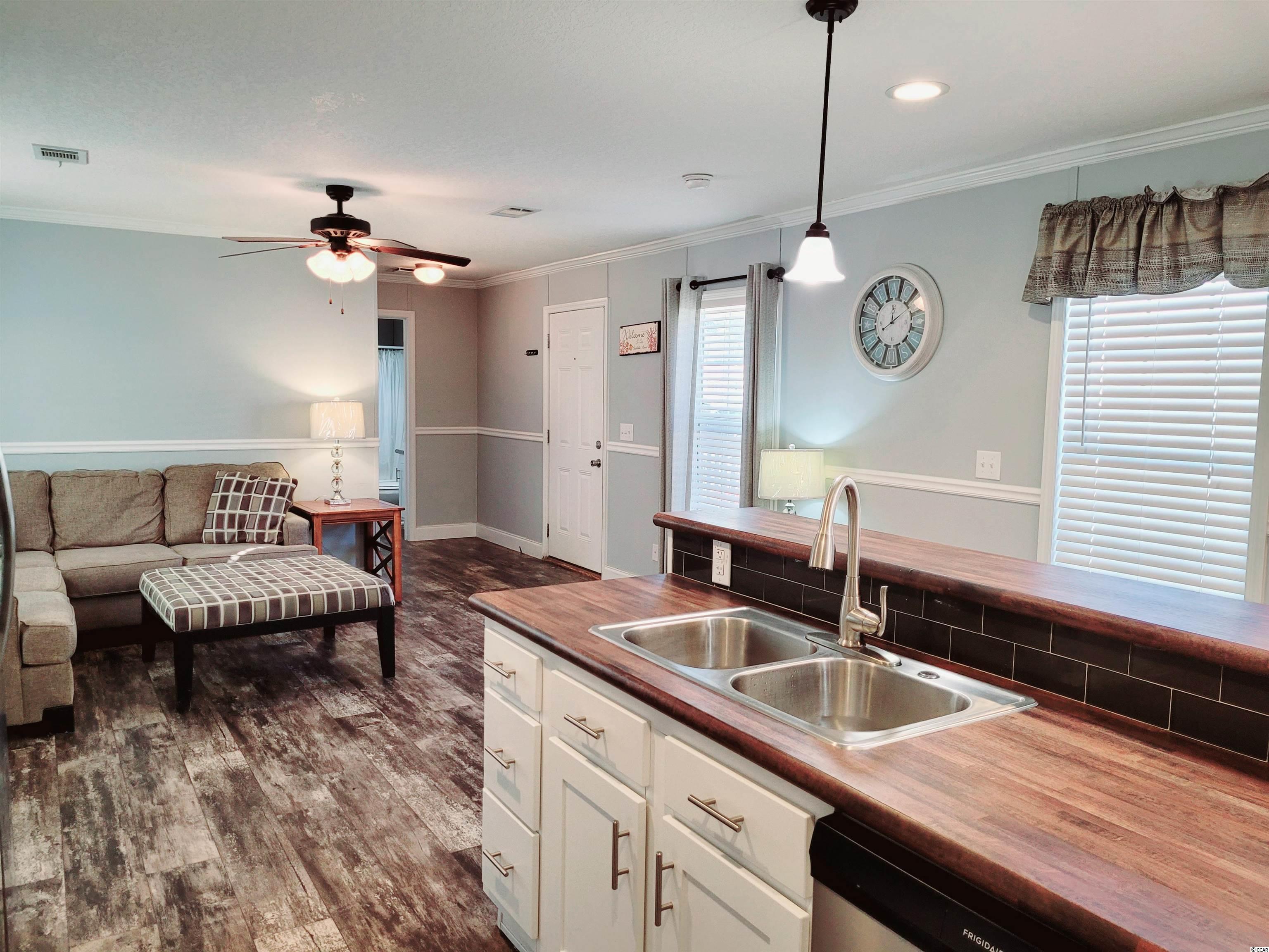 40 Islander Court Murrells Inlet, SC 29576 - Photo 6 of 32