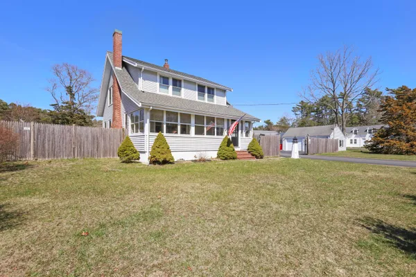 $749,000 | 2614 Cranberry Highway, Wareham, MA 02571