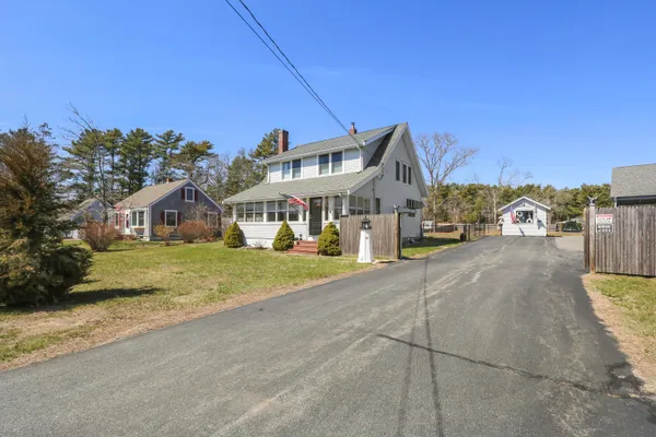 $749,000 | 2614 Cranberry Highway, Wareham, MA 02571