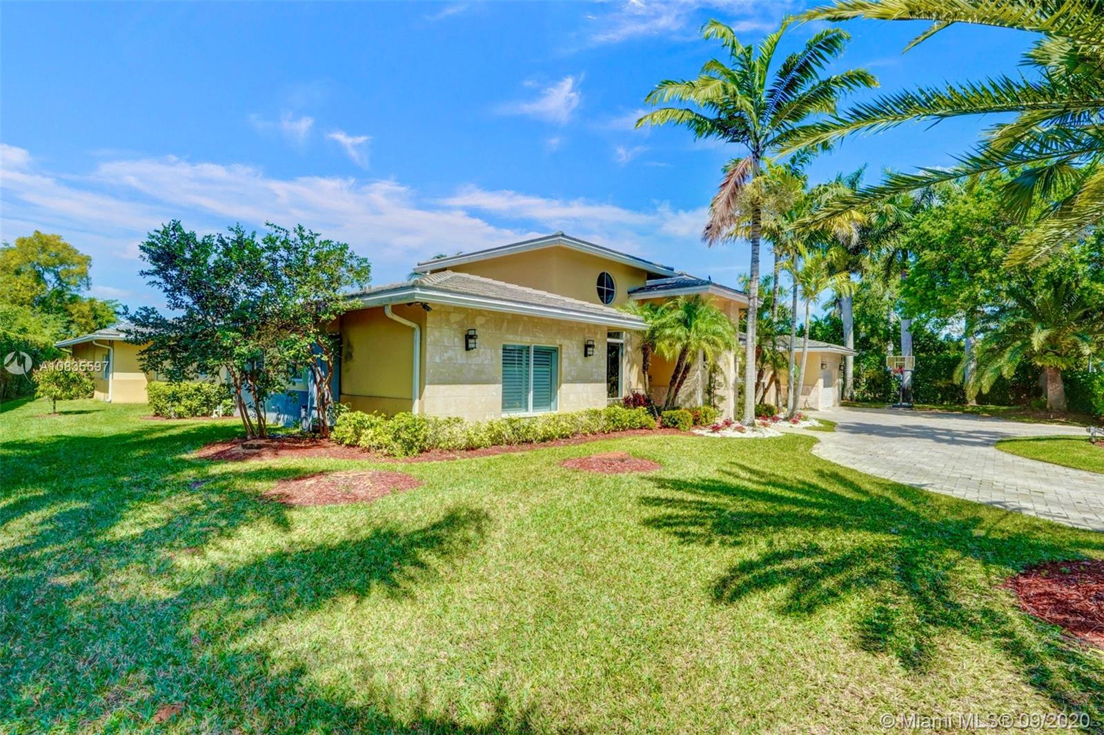 481 Ranch Road Weston, FL 33326 - Photo 10 of 81