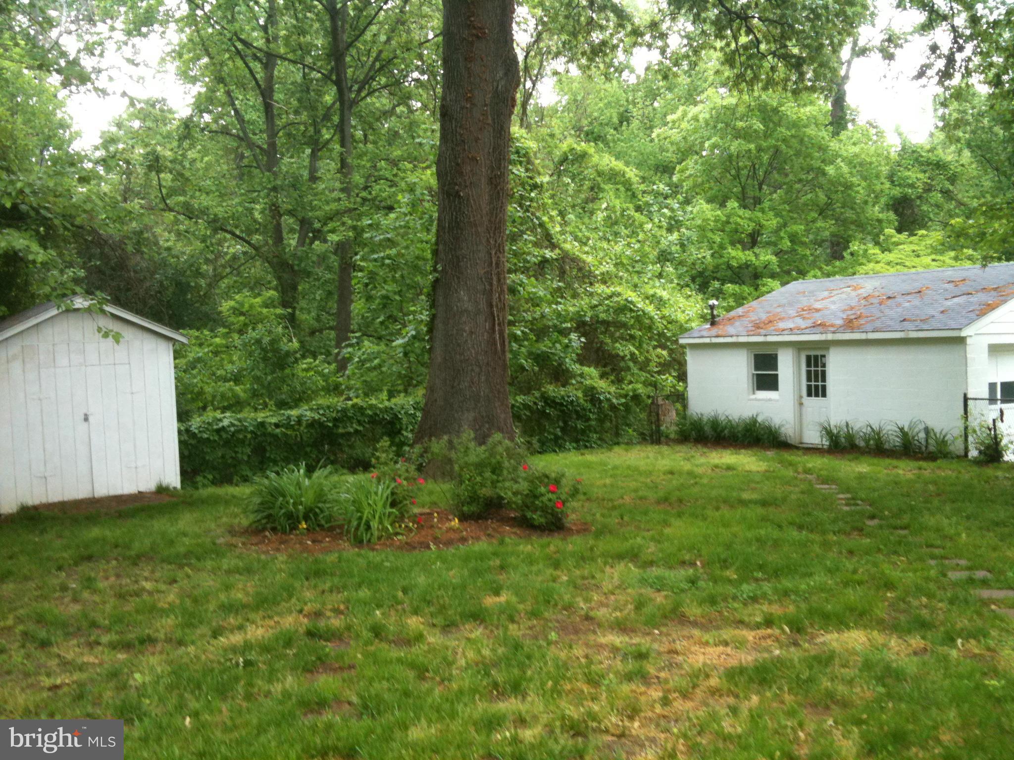 1076 Bay Ridge Road Annapolis, MD 21403 - Photo 16 of 21 Exterior (Rear)