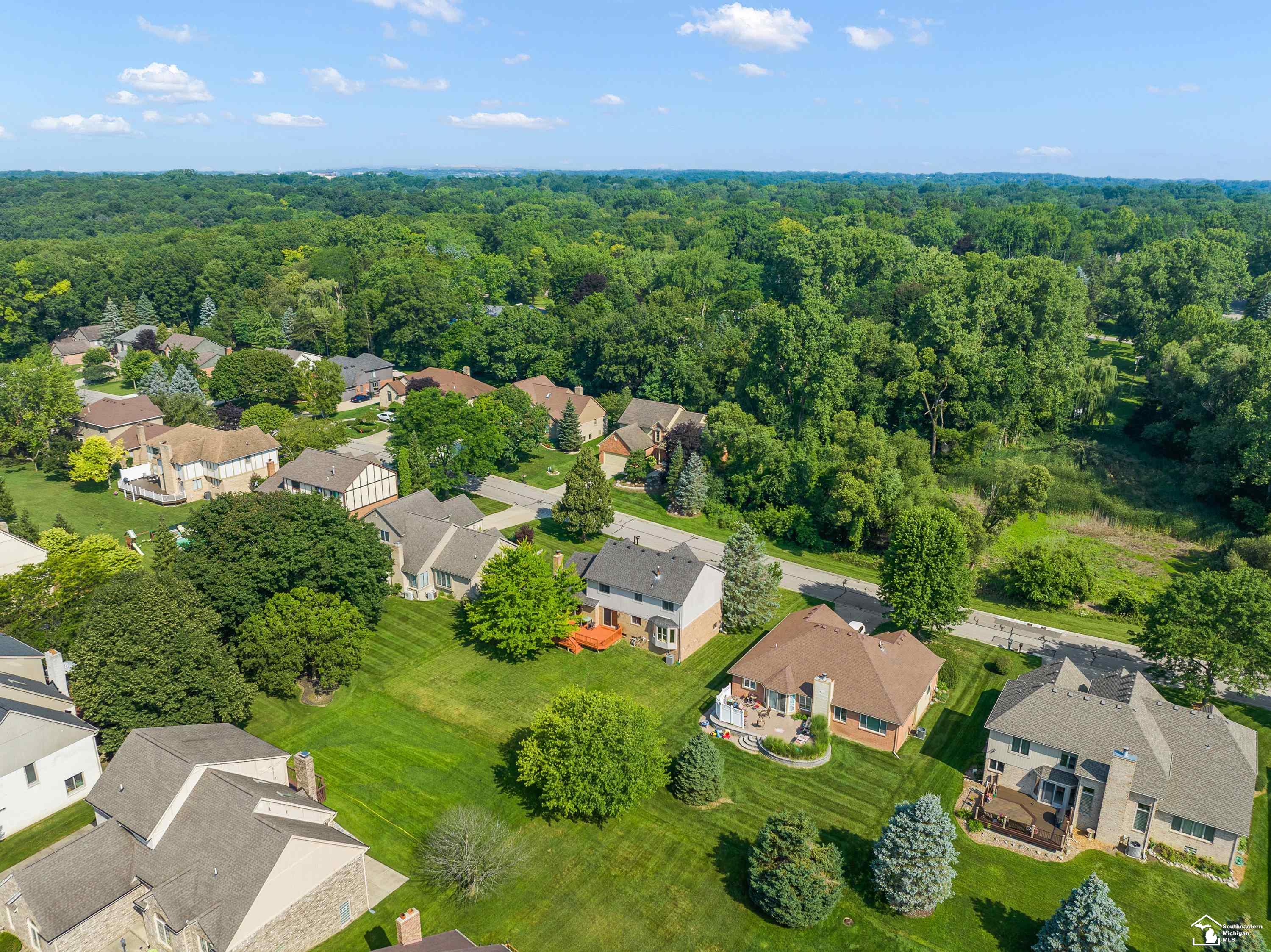 2155 Reagan Drive Rochester Hills, MI 48309 - Photo 56 of 58