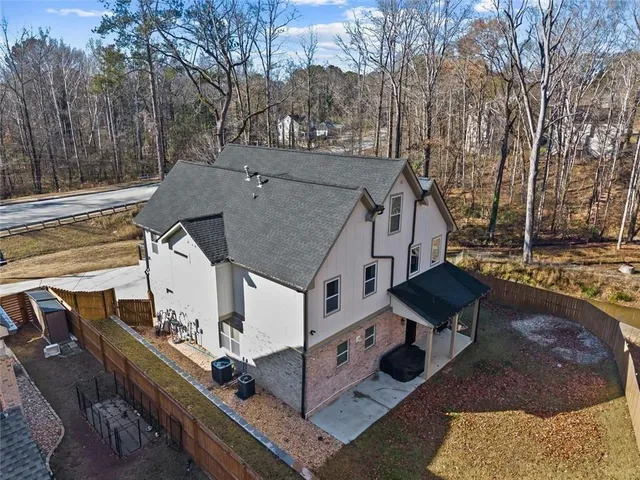 $750,000 | 658 Rockbridge Road Northwest, Lilburn, GA 30047