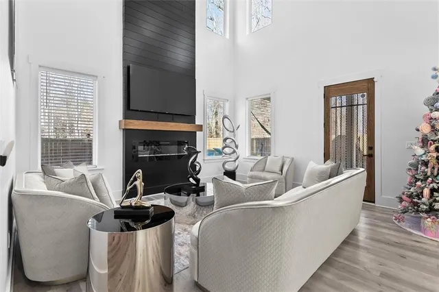 $750,000 | 658 Rockbridge Road Northwest, Lilburn, GA 30047