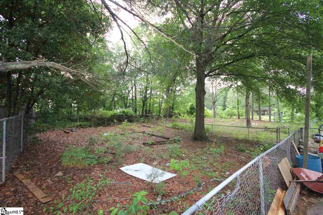 3800 Edwards Road Taylors, SC 29687 - Photo 10 of 10 Gallery Image 10