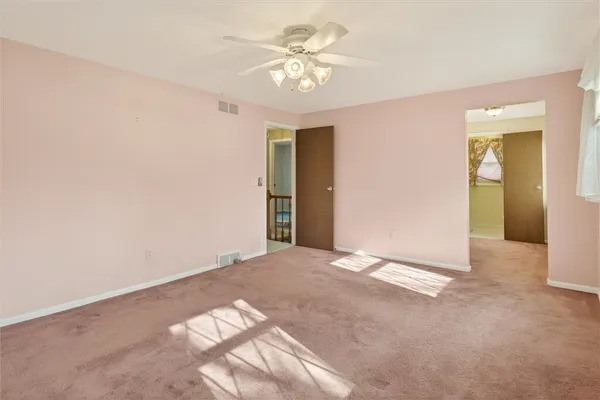 $299,900 | 99 Old English Drive, Greece, NY 14616