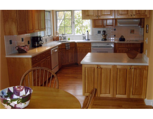 18 Sleepy Hollow Road Topsfield, MA 01983 - Photo 7 of 10 Gallery Image 7