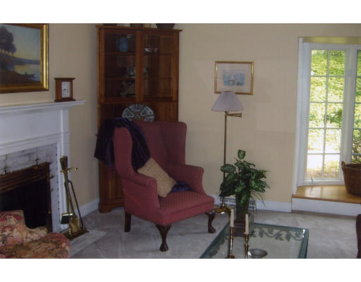 18 Sleepy Hollow Road Topsfield, MA 01983 - Photo 8 of 10 Gallery Image 8