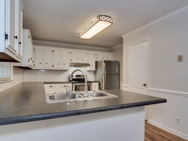 3046 Wheeler Road Augusta, GA 30909 - Photo 9 of 31