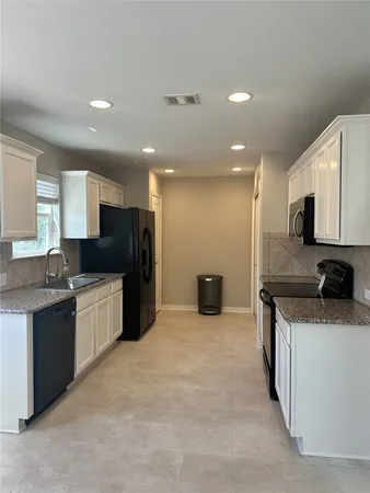 $1,895 | 1813 Enchanted Rock Drive, Cedar Park, TX 78613