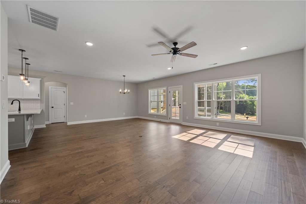 4760 Skylark Road Pfafftown, NC 27040 - Photo 12 of 41 Gallery Image 12