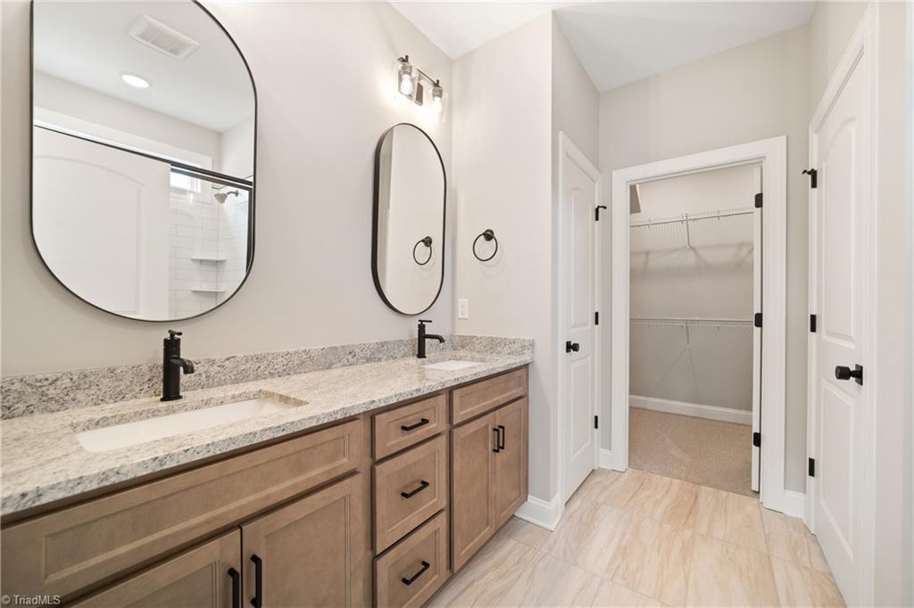 4760 Skylark Road Pfafftown, NC 27040 - Photo 19 of 41 Gallery Image 19