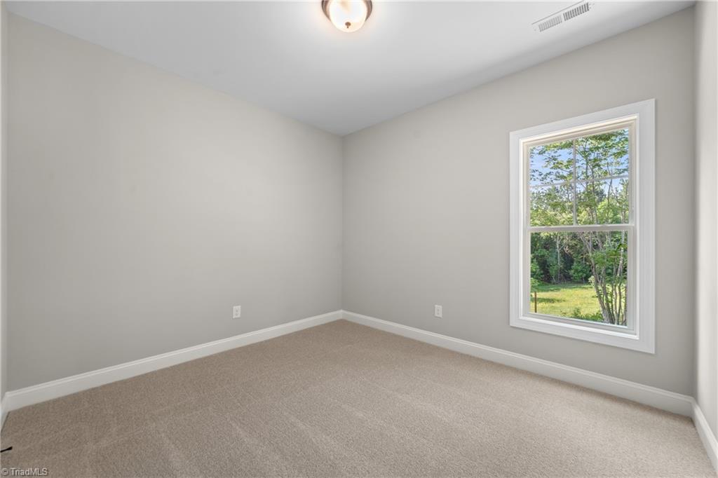 4760 Skylark Road Pfafftown, NC 27040 - Photo 25 of 41 Gallery Image 25