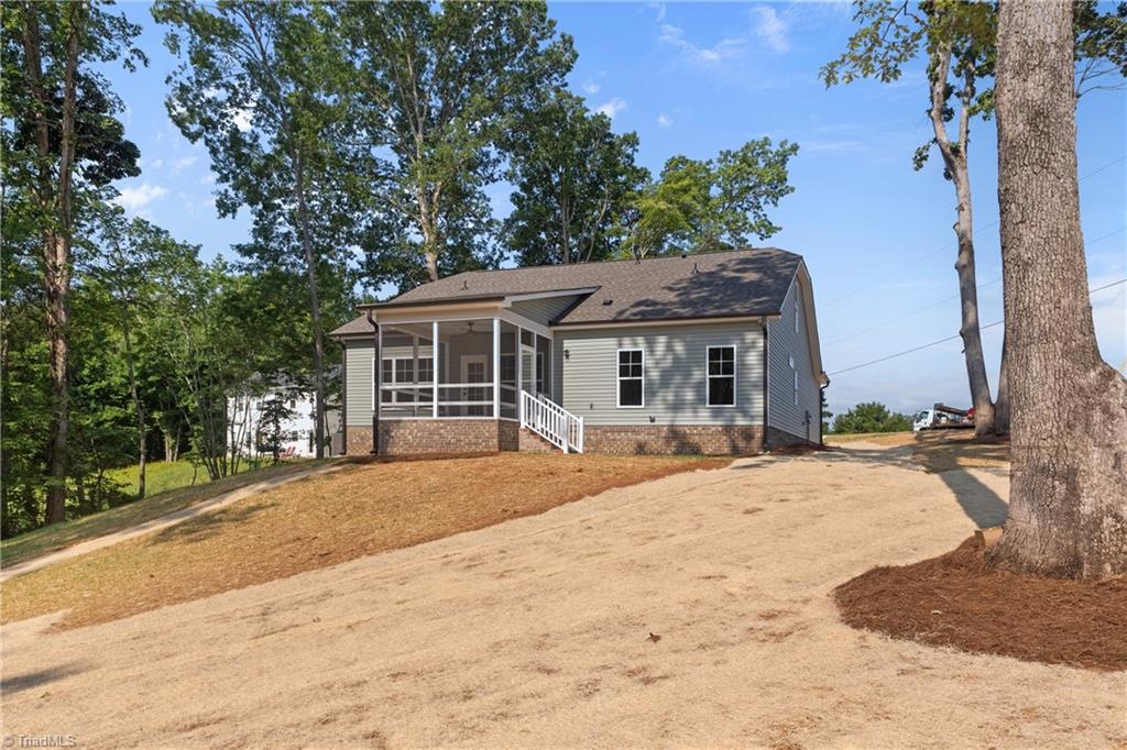 4760 Skylark Road Pfafftown, NC 27040 - Photo 36 of 41 Gallery Image 36