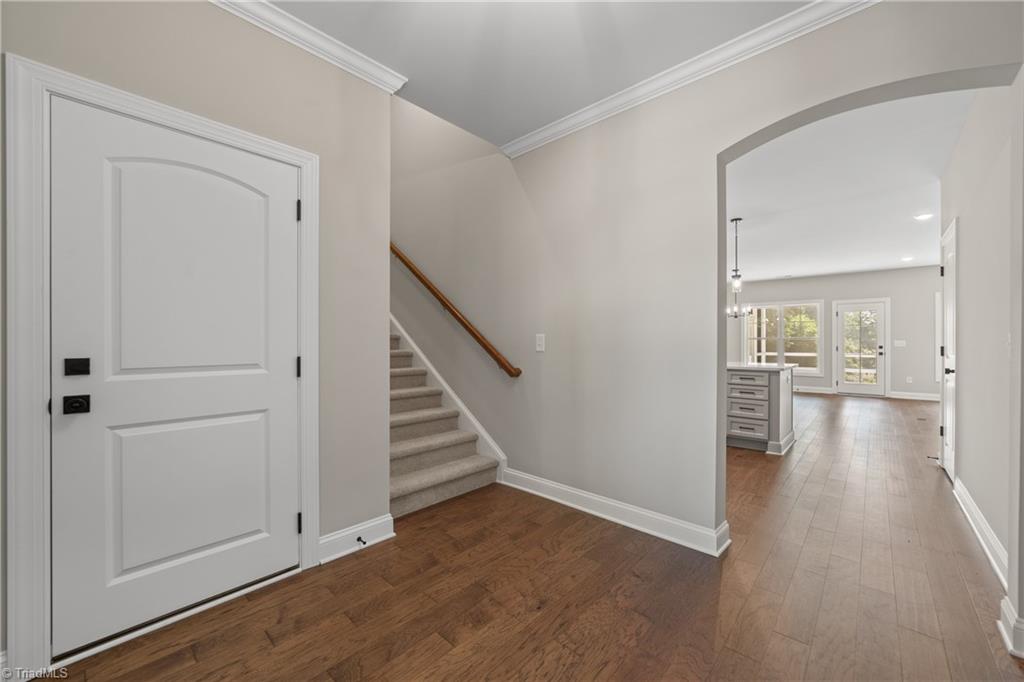 4760 Skylark Road Pfafftown, NC 27040 - Photo 4 of 41 Gallery Image 4
