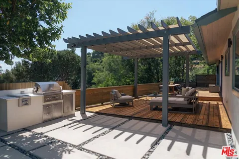 $1,049,000 | 319 West Ave 45, Los Angeles, CA 90065