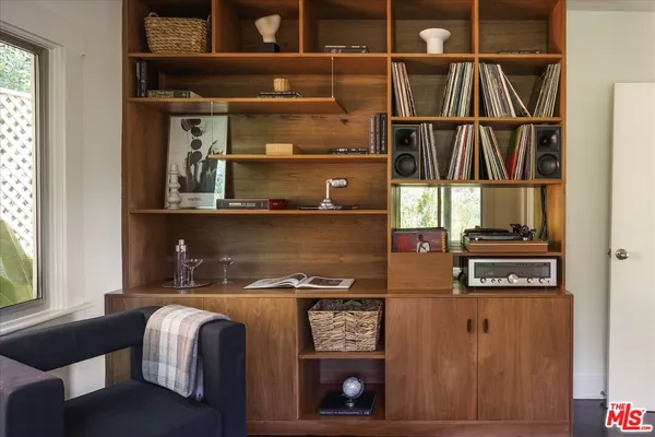 $1,049,000 | 319 West Ave 45, Los Angeles, CA 90065