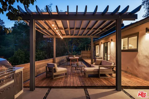 $1,049,000 | 319 West Ave 45, Los Angeles, CA 90065